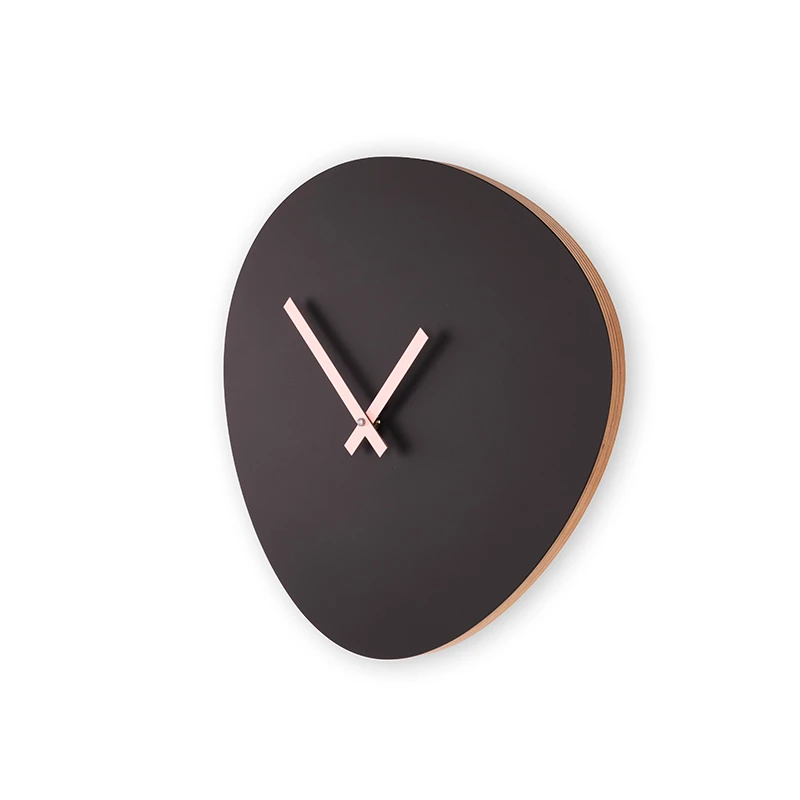 Wall clock pebble - Satin black/peach pastel