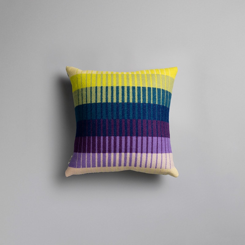 Asmund Gradient cushion - Yellow/blue