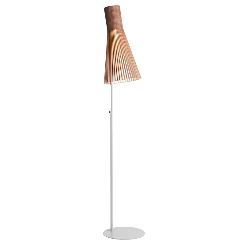 Secto 4210 vloerlamp - Walnut