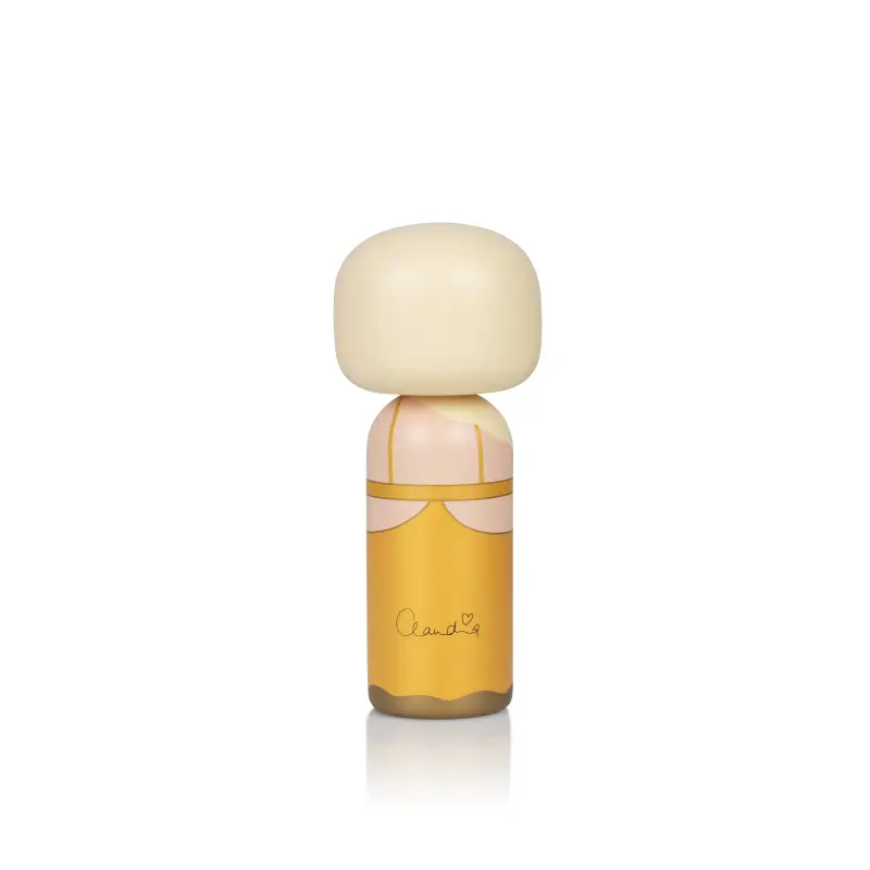 Kokeshi - Claudia Schiffer