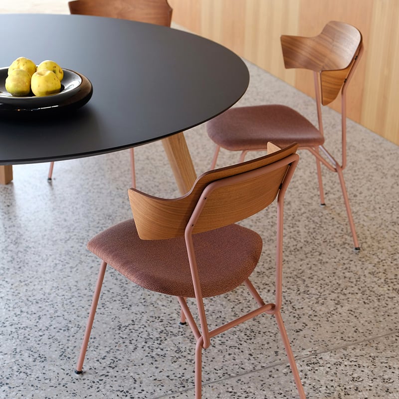 Oblique eettafel rond 120 cm