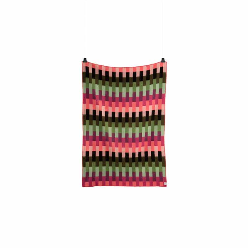 Asmund Bold large throw - Pink/green