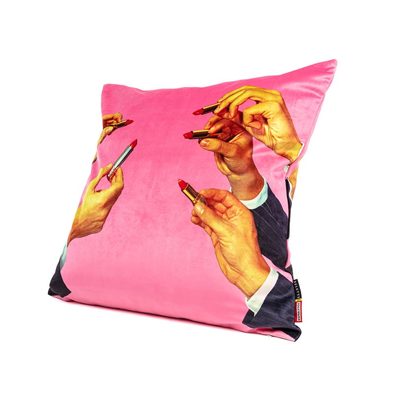 Toiletpaper cushion with plume padding - Lipstickspink