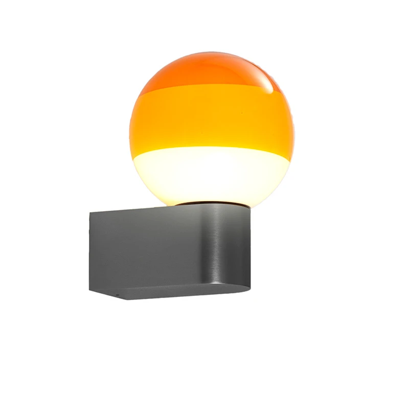 Dipping Light A1-13 graphite wandlamp