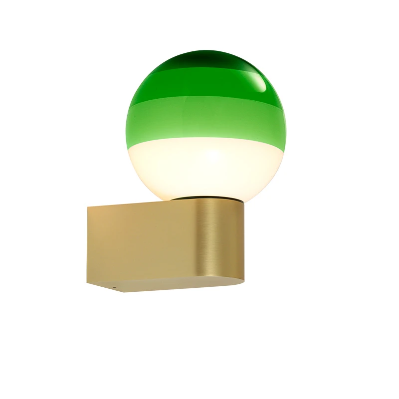 Dipping Light A1-13 brushed brass wandlamp