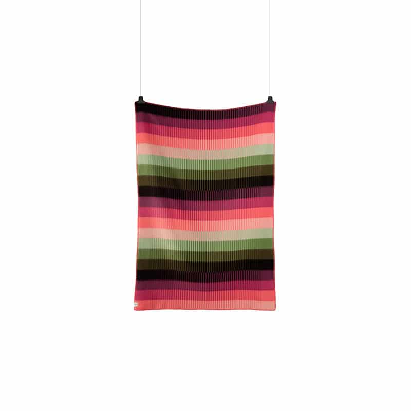 Asmund Gradient large throw - Pink/green