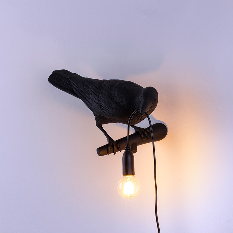 Bird wandlamp looking right -Black