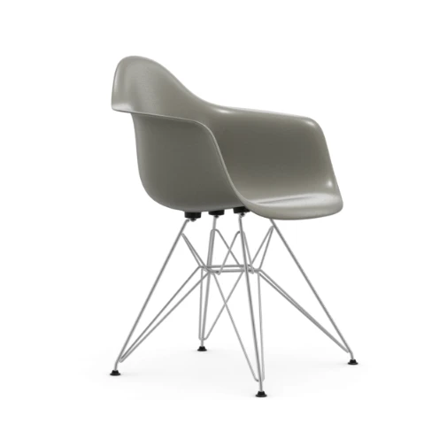 DAR Eames Fiberglass Armchair