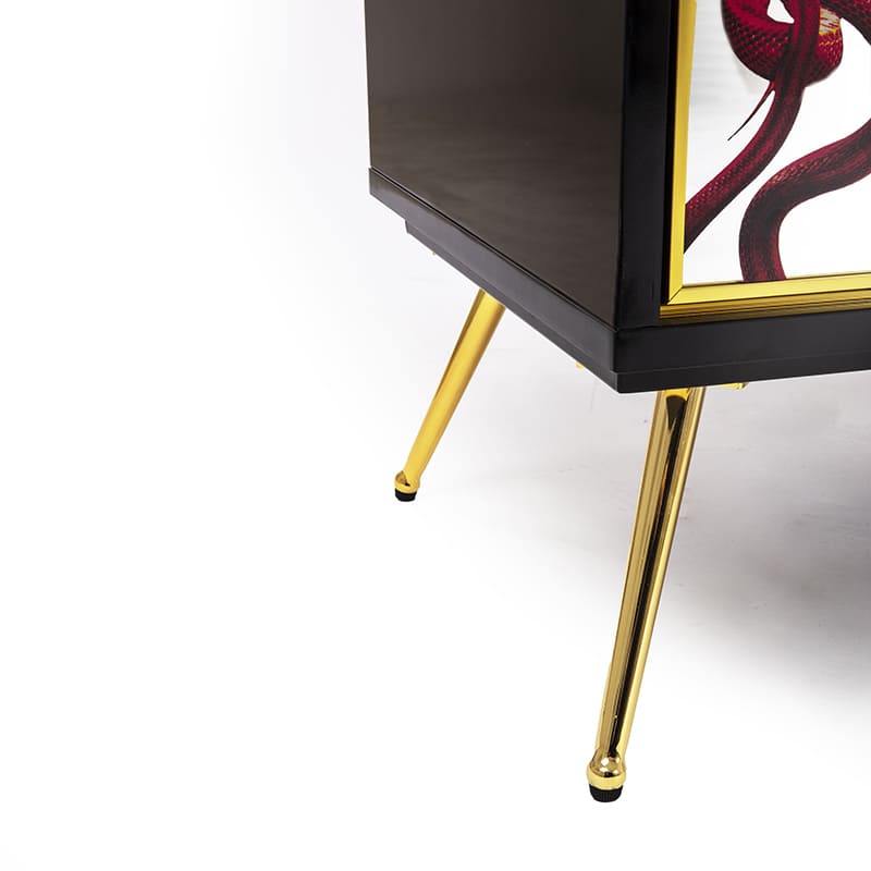 Cabinet in mdf toiletpaper - Snakes Cabinet in mdf toiletpaper - Snakes