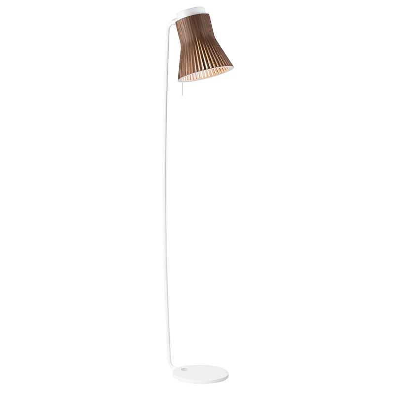 Petite 4610 vloerlamp - Walnut