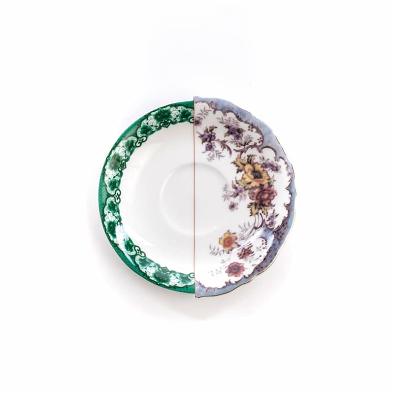 Hybrid-isidora teacup with saucer in porcelain