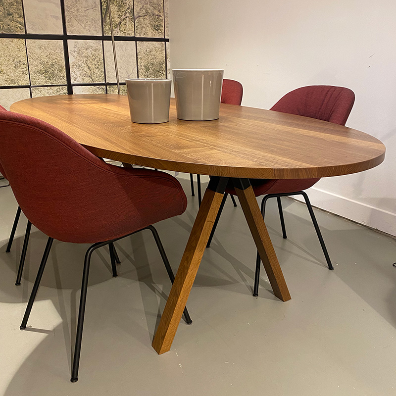Axxe tafel Ovaal