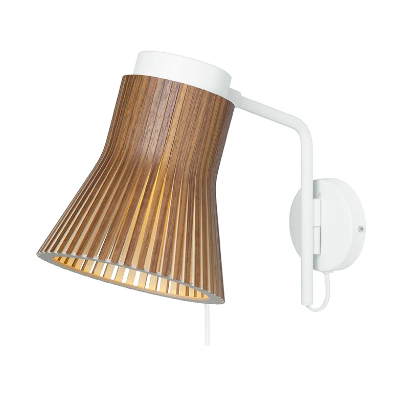 Petite 4630 wandlamp - Walnut