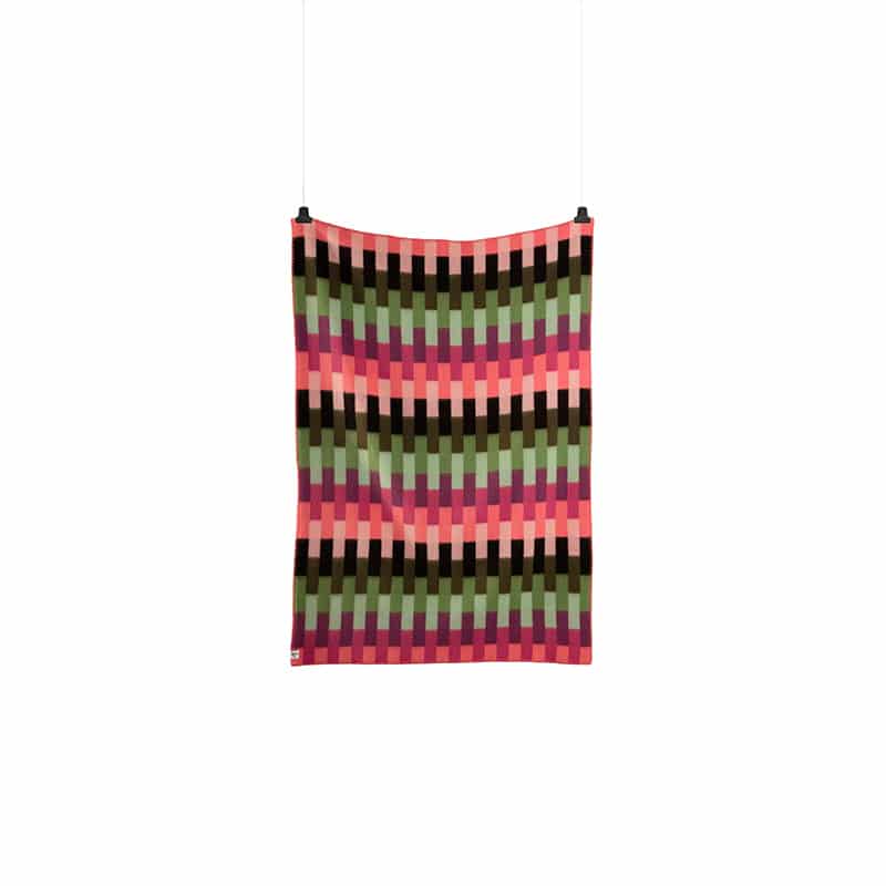 Asmund Bold large throw - Pink/green