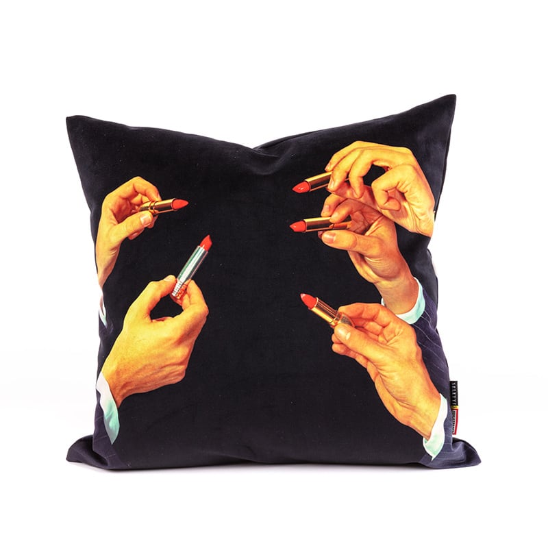 Polyester cushion with plume pad. toiletpaper - Lipsticks black