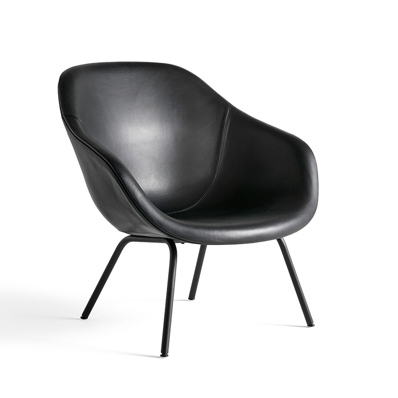 About a Lounge AAL87