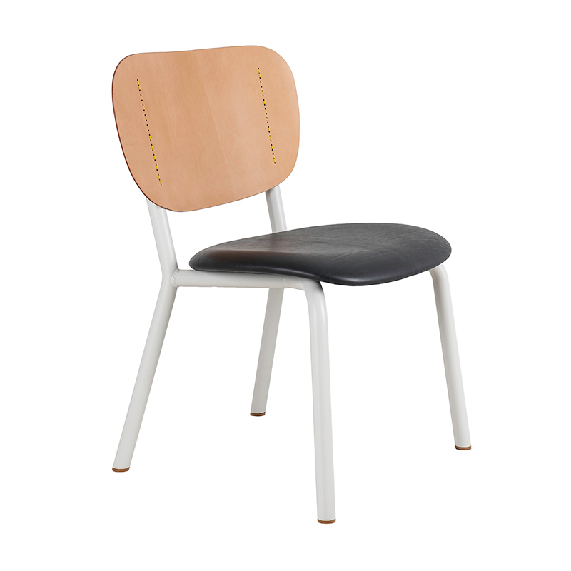 Emil Rosi chair - Natural/white, black leather seat