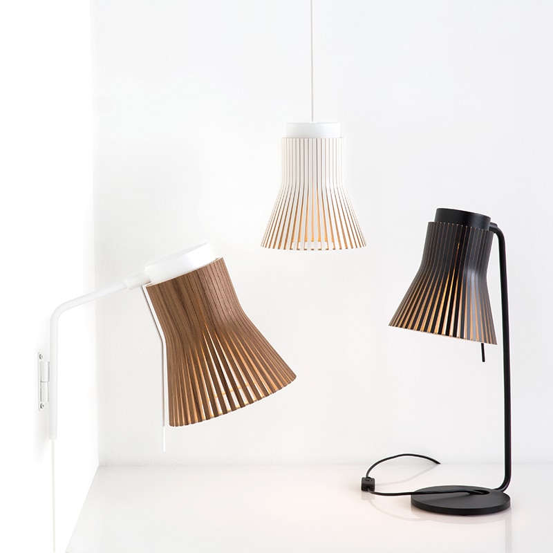 Petite 4630 wandlamp - Black