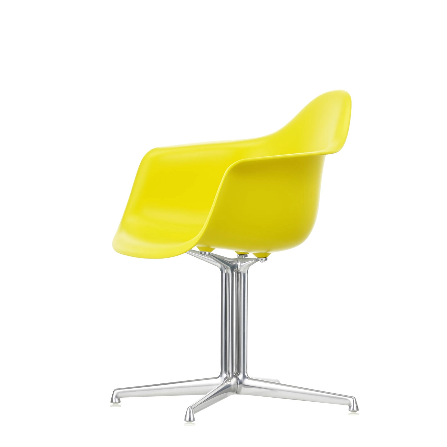 DAL Eames Plastic Armchair