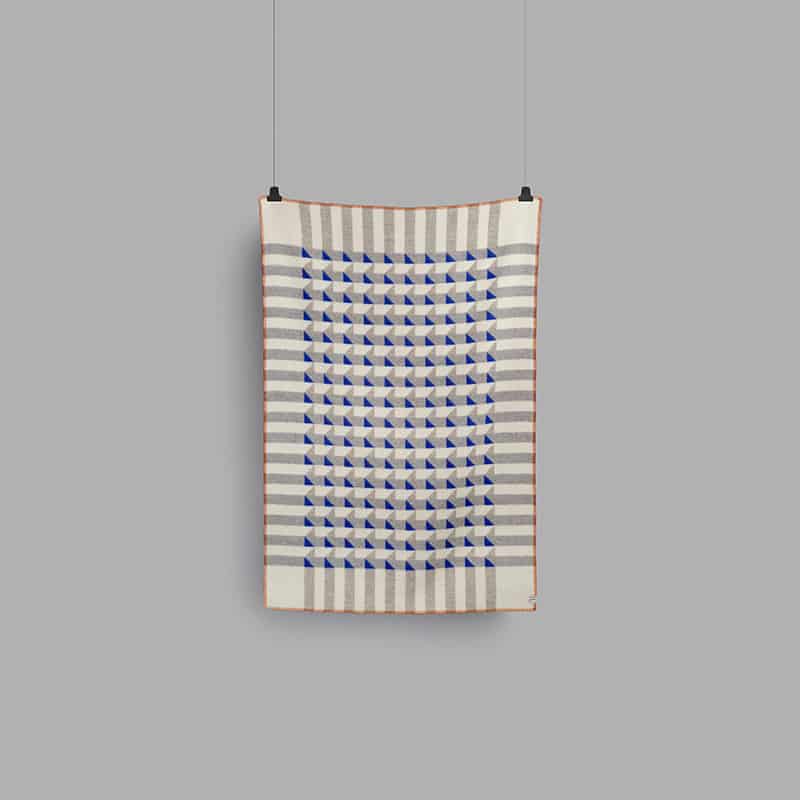 Kvam large throw - Blue