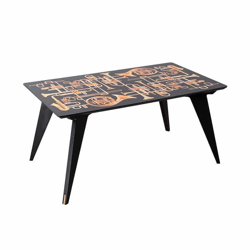 Toiletpaper wooden table - Trumpets