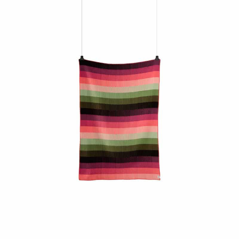 Asmund Gradient large throw - Pink/green