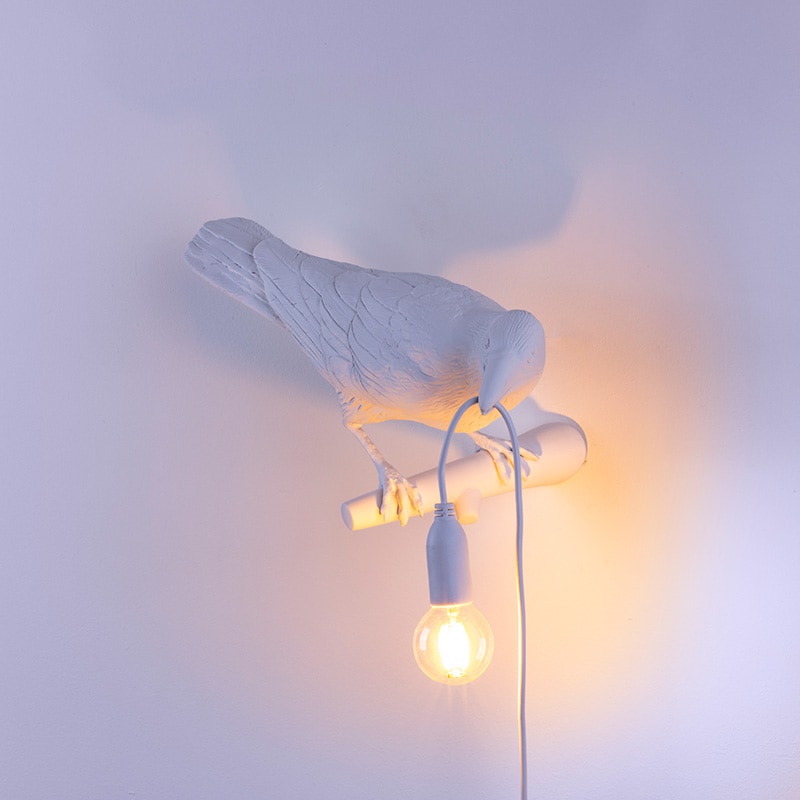 Bird wandlamp looking right - White