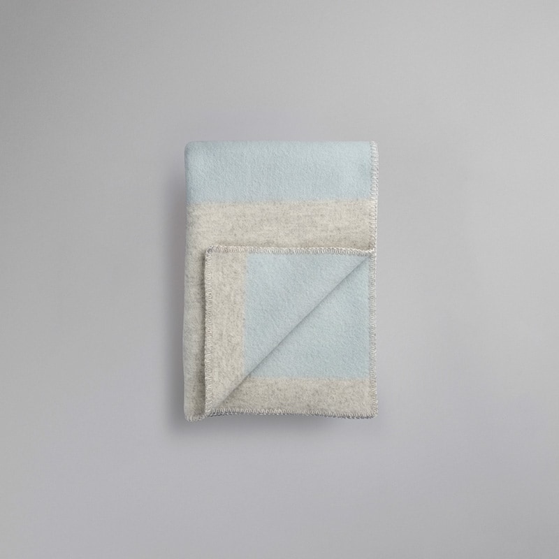 Bergstaden large throw - Grey/blue