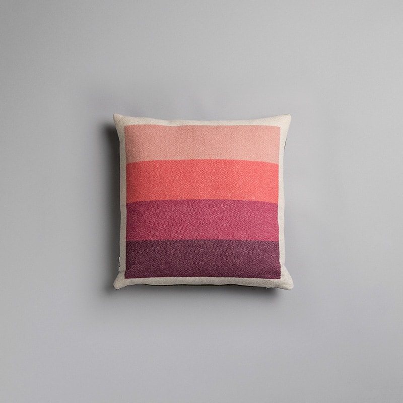 Asmund Bold cushion - Pink/green