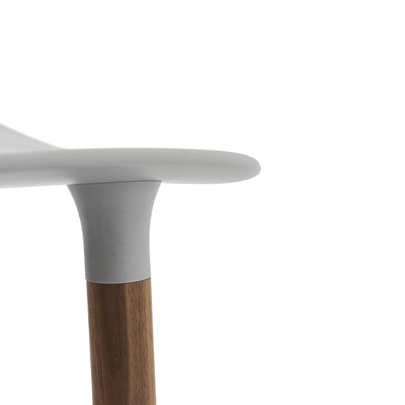 Form Barstool 65 cm Grey/Walnut