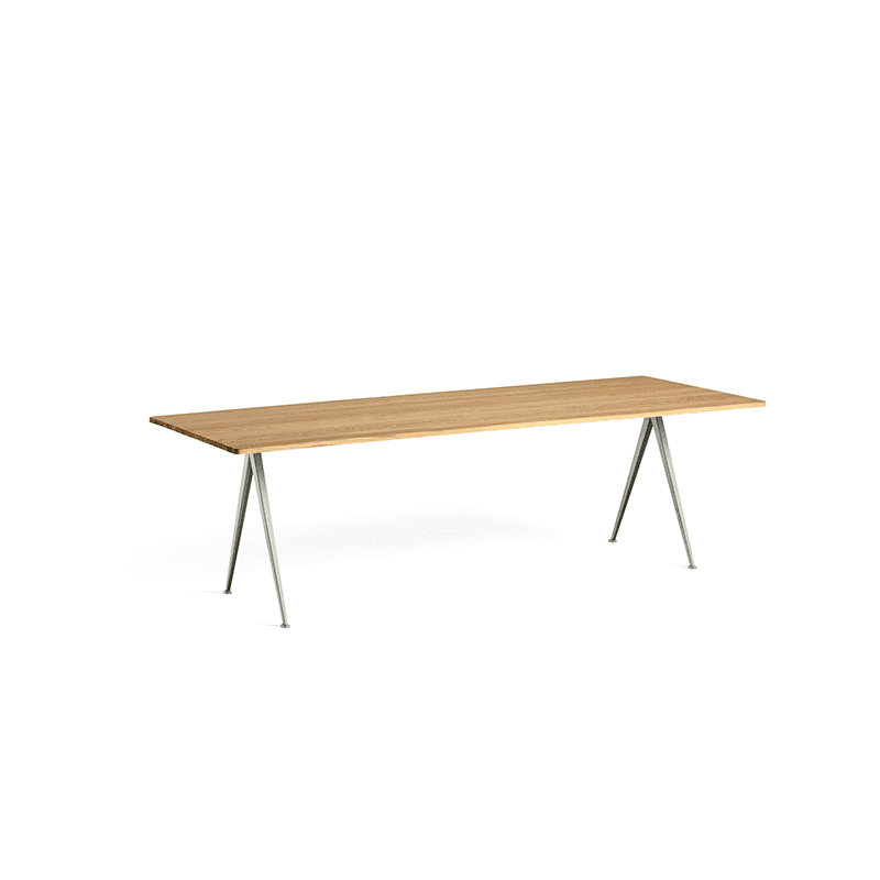 Pyramid Table 02 / 250 x 85 cm